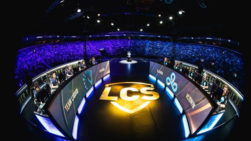 League Of Legends LCS Walkout